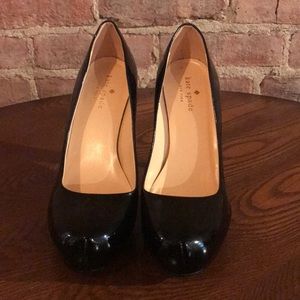 Gorgeous brand new Kate Spade patent leather pumps